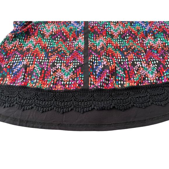 SIGNATURE STUDIO LONG SLV V-NECK TUNIC BLOUSE, WOMENS, 2X, BLACK & MULTICOLOR - Picture 7 of 11